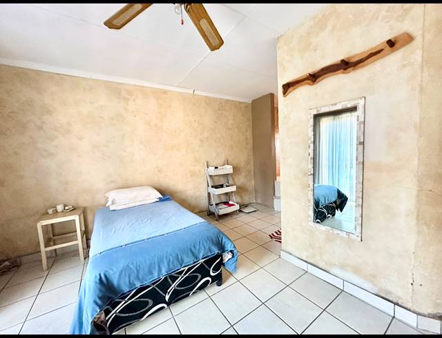 3 BEDROOM HOUSE FOR SALE IN CAPRICORN